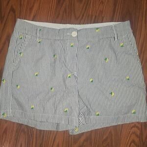 Crown & Ivy embroidered Lemon shorts Size 10